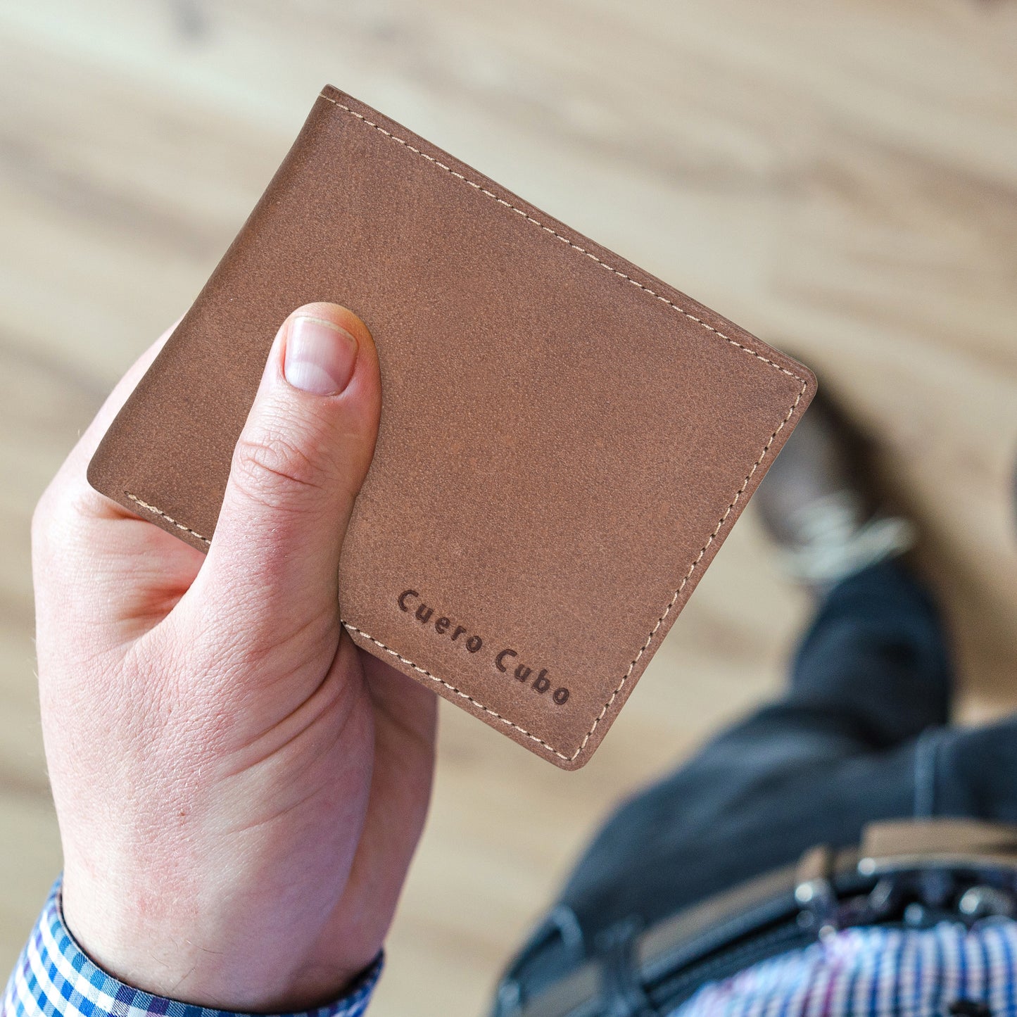 Cuero Cubo Men Brown Genuine Leather Wallet